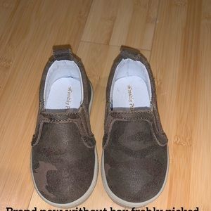 BNWOB Freshly picked slip on. Cameo. Size 5